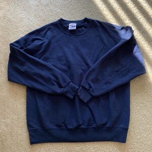 Vintage Jerzees Men's Navy Crewneck Sweater